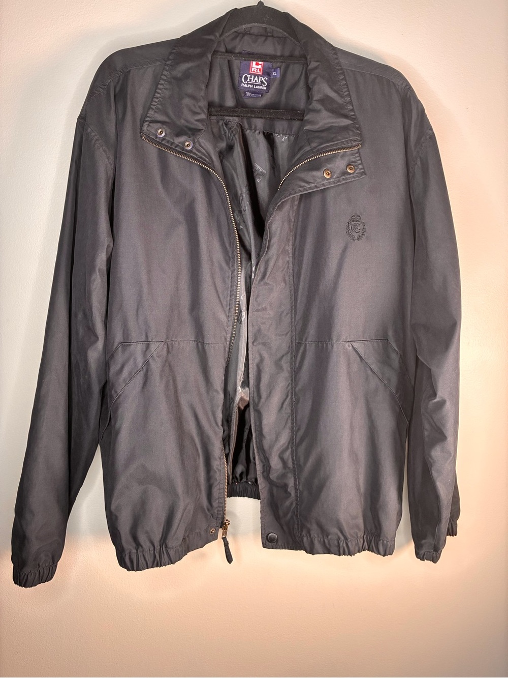 Chaps Men’s Black Windbreaker Jacket with Snap Collar